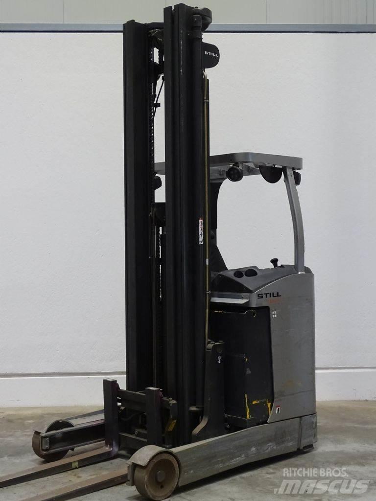 Still FM-X17 Reach trucks