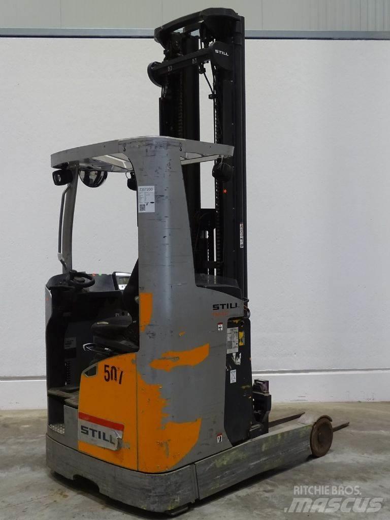 Still FM-X17 Reach trucks