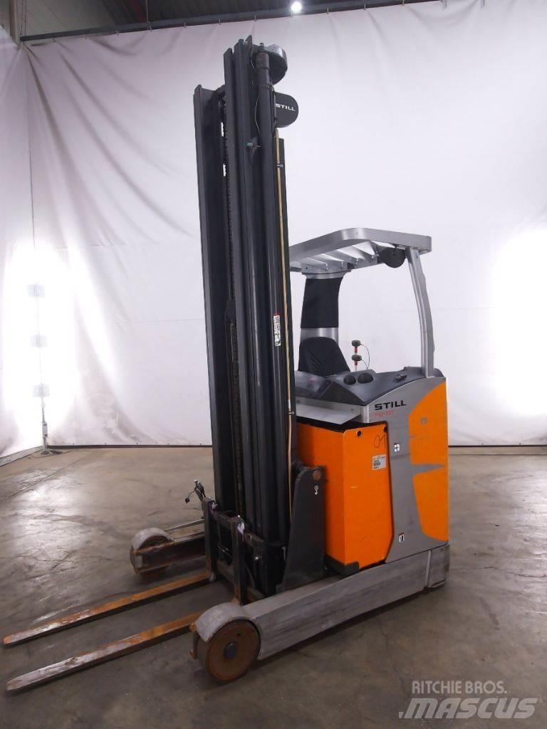 Still FM-X17 Reach trucks