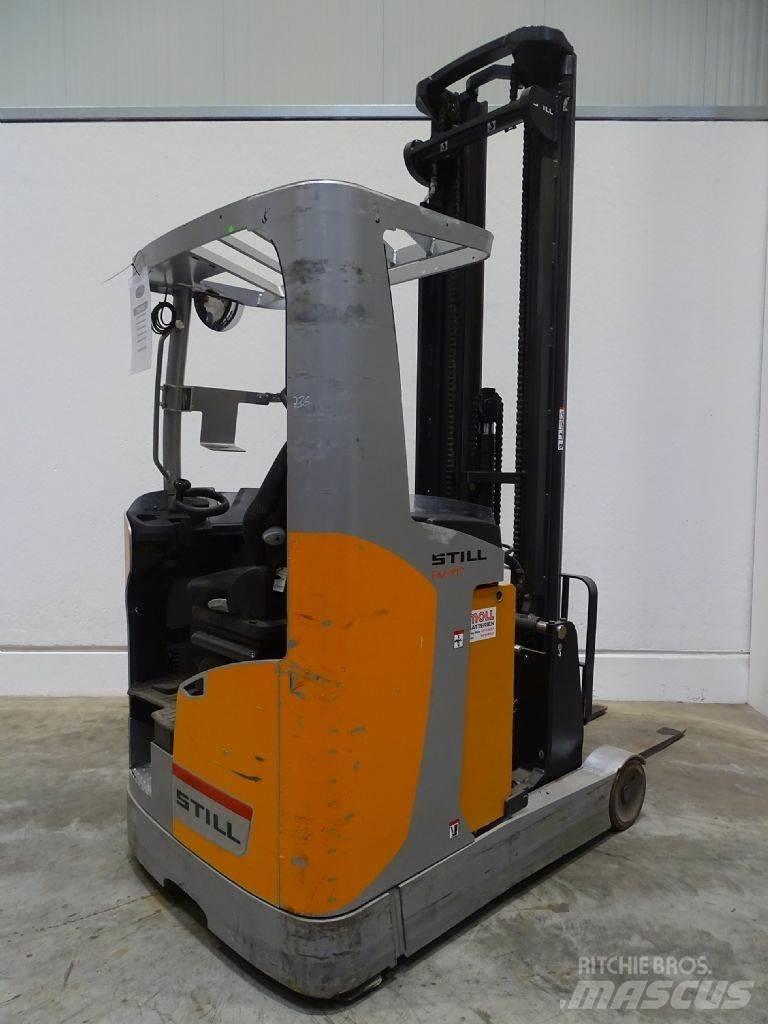 Still FM-X17 Reach trucks