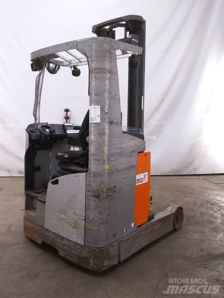 Still FM-X17 Reach trucks