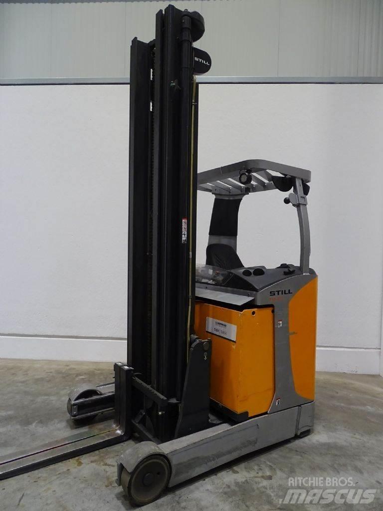 Still FM-X17 Reach trucks