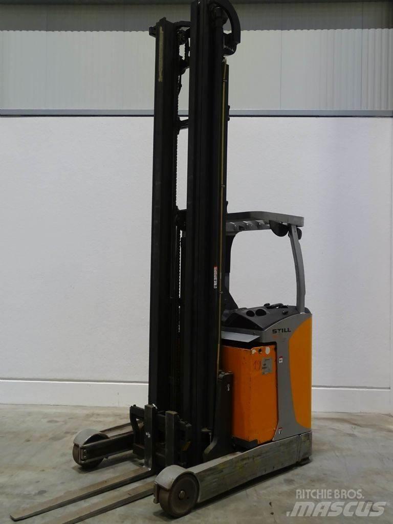 Still FM-X17 Reach trucks