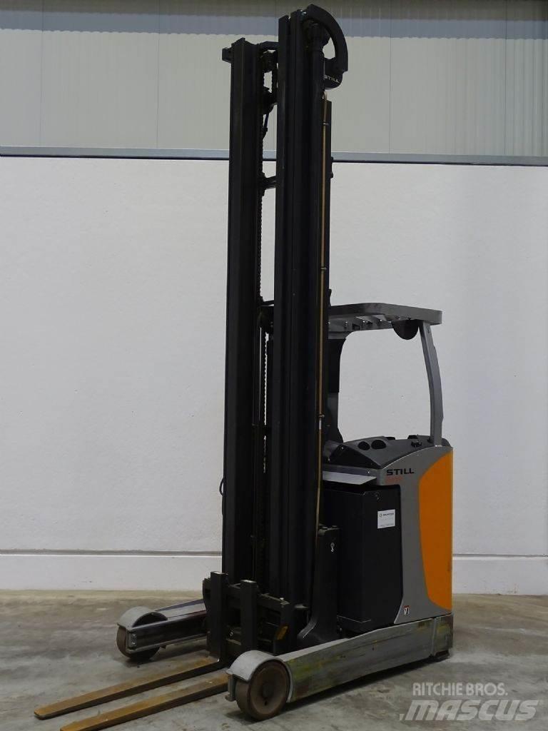 Still FM-X17 Reach trucks