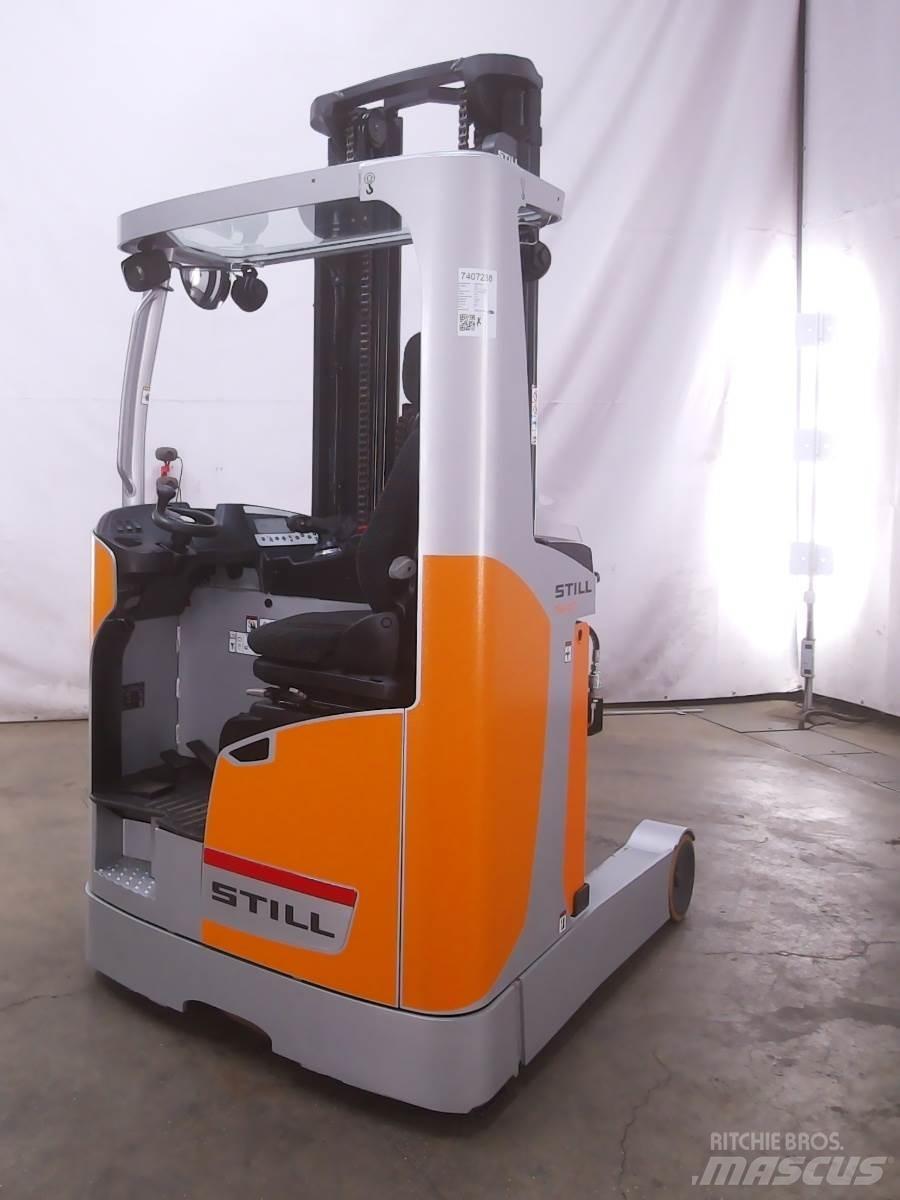 Still FM-X17 Reach trucks