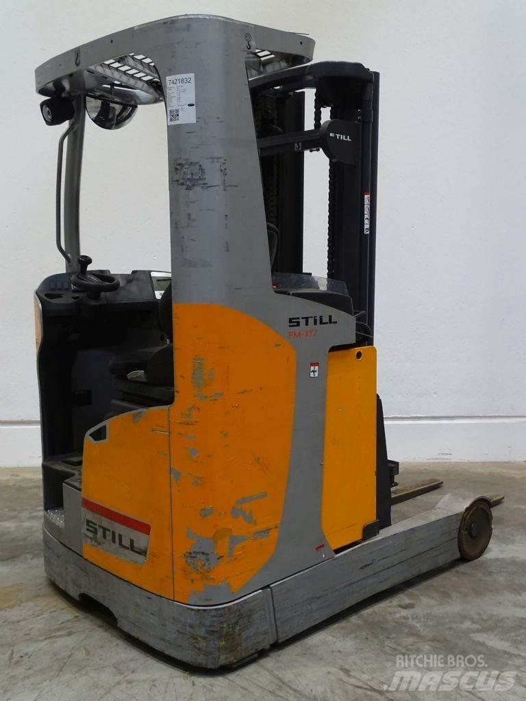 Still FM-X17 Reach trucks