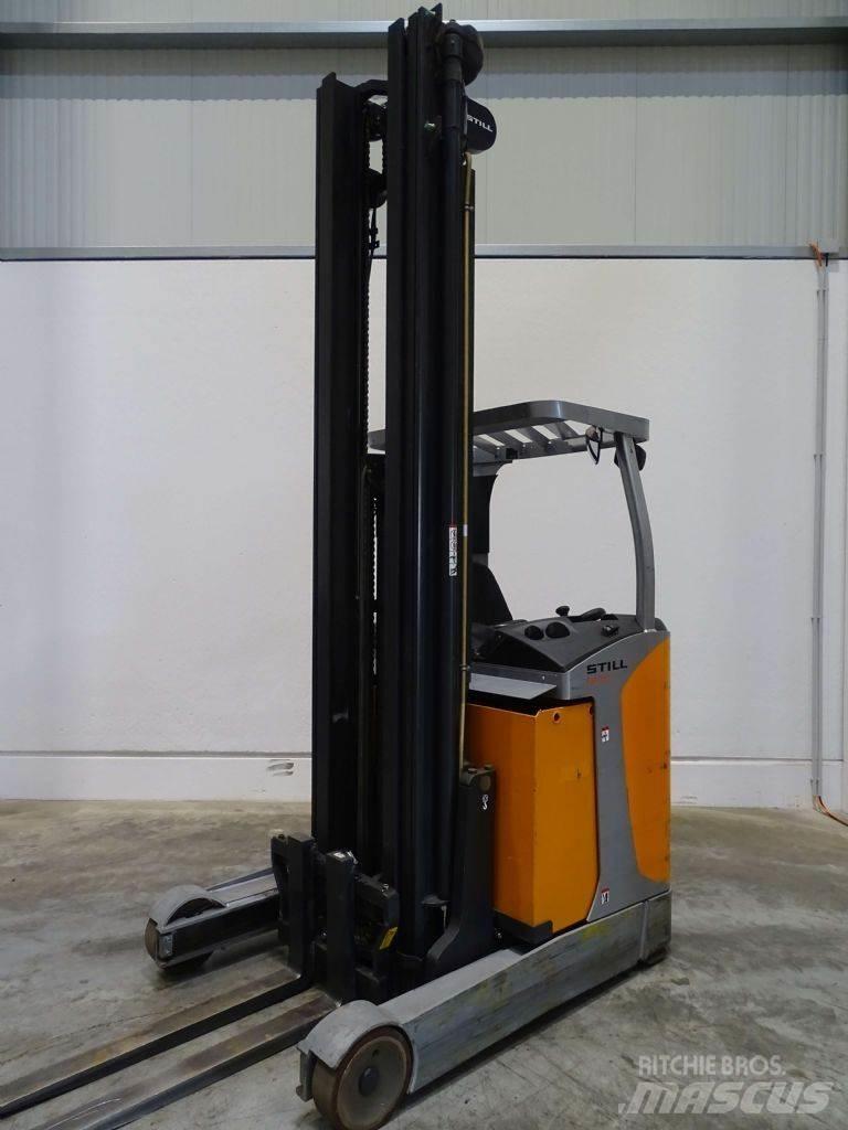 Still FM-X17 Reach trucks