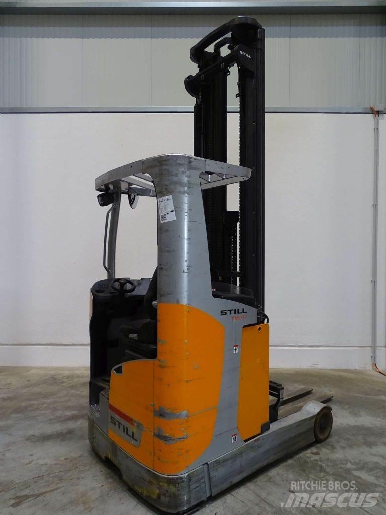 Still FM-X17 Reach trucks
