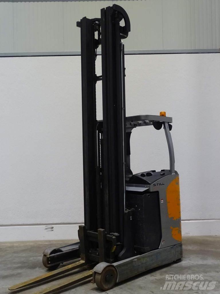 Still FM-X17 Reach trucks
