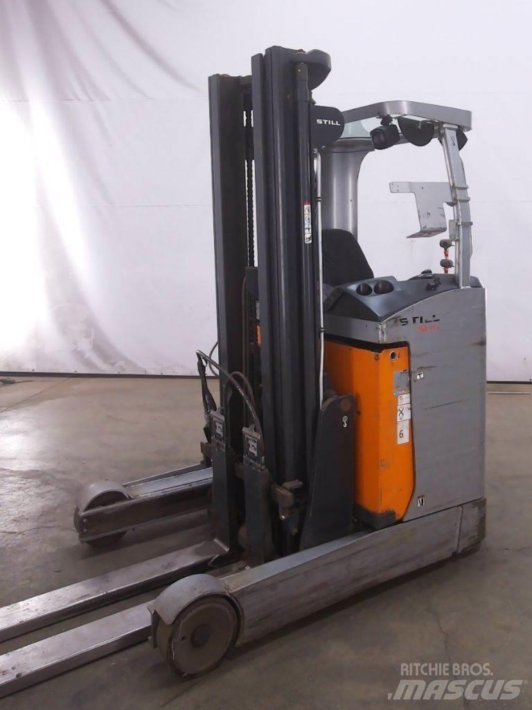 Still FM-X17 Reach trucks