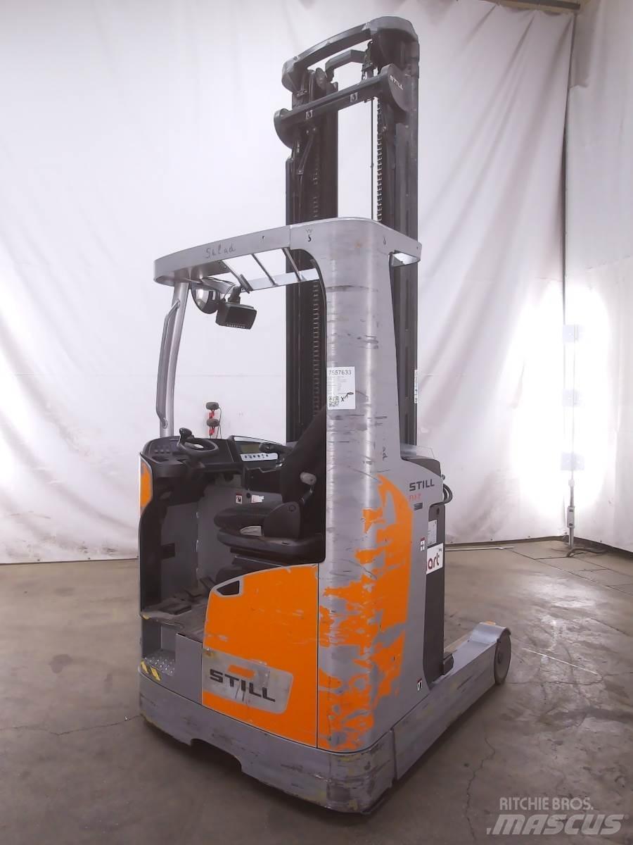 Still FM-X17 Reach trucks