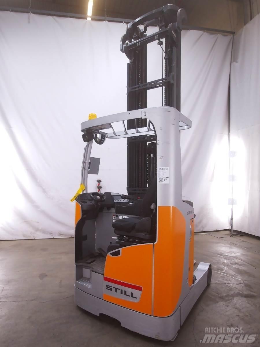 Still FM-X17 Reach trucks