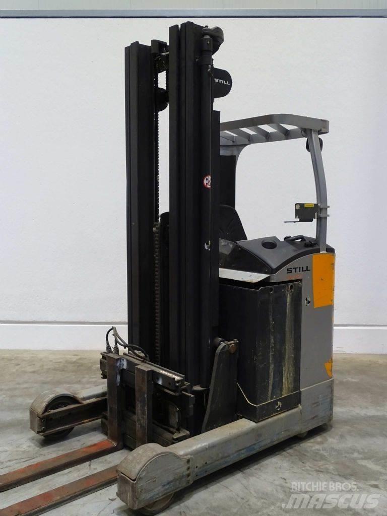 Still FM-X20 Reach trucks