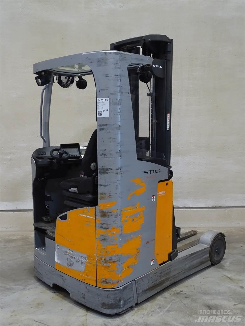 Still FM-X20 Reach trucks