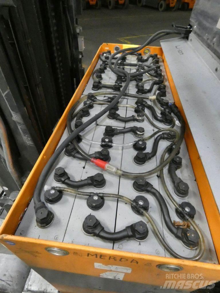 Still FM-X20 Reach trucks