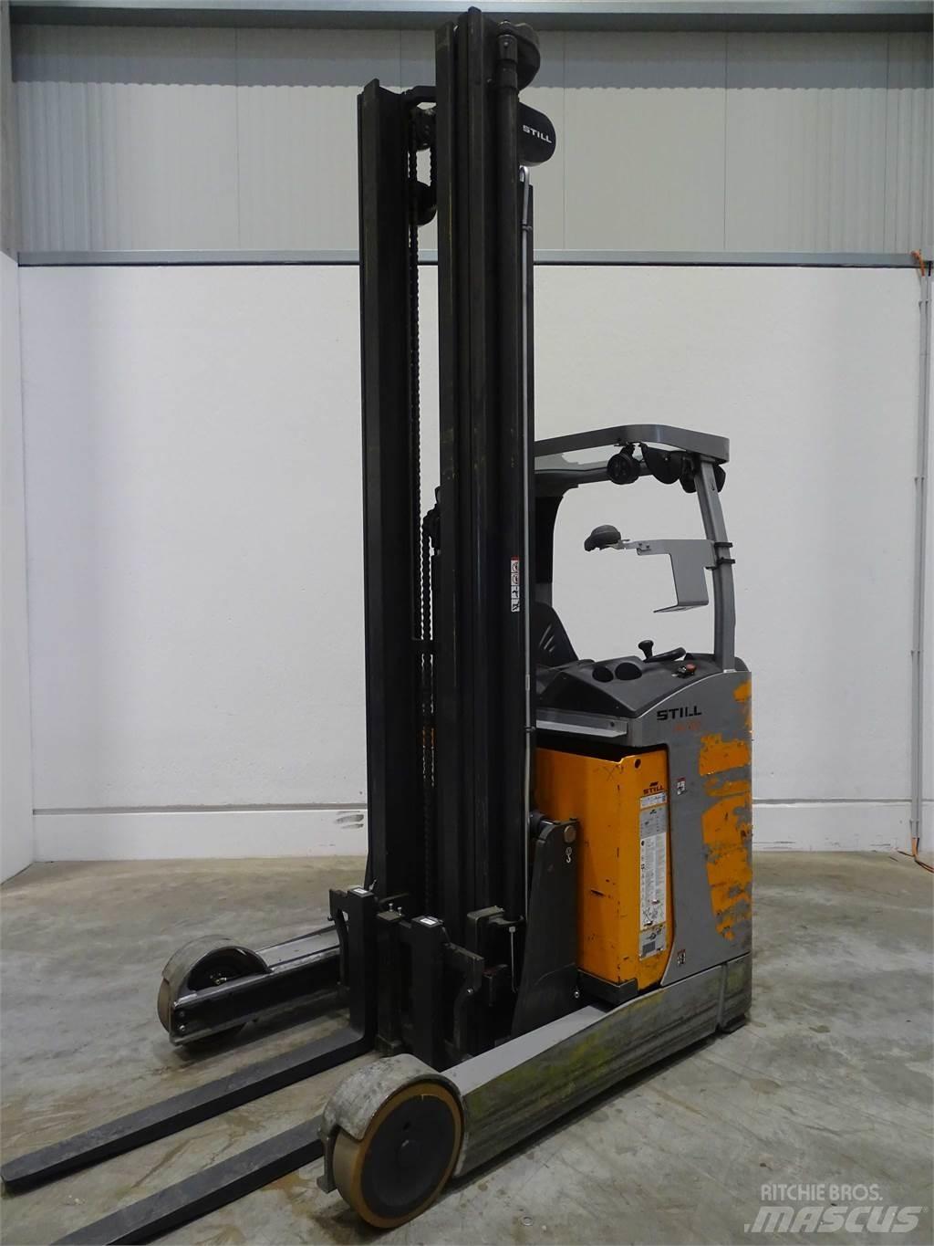 Still FM-X20 Reach trucks