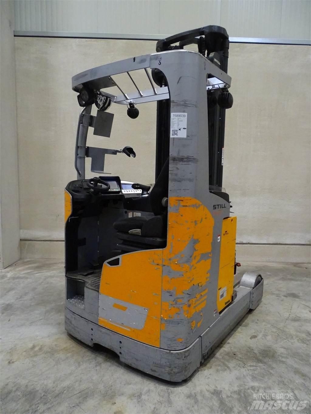 Still FM-X20 Reach trucks