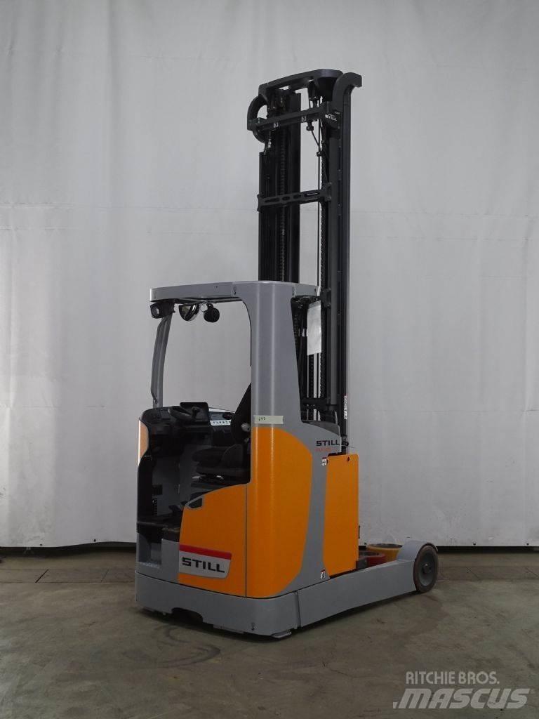 Still FM-X25 Reach trucks