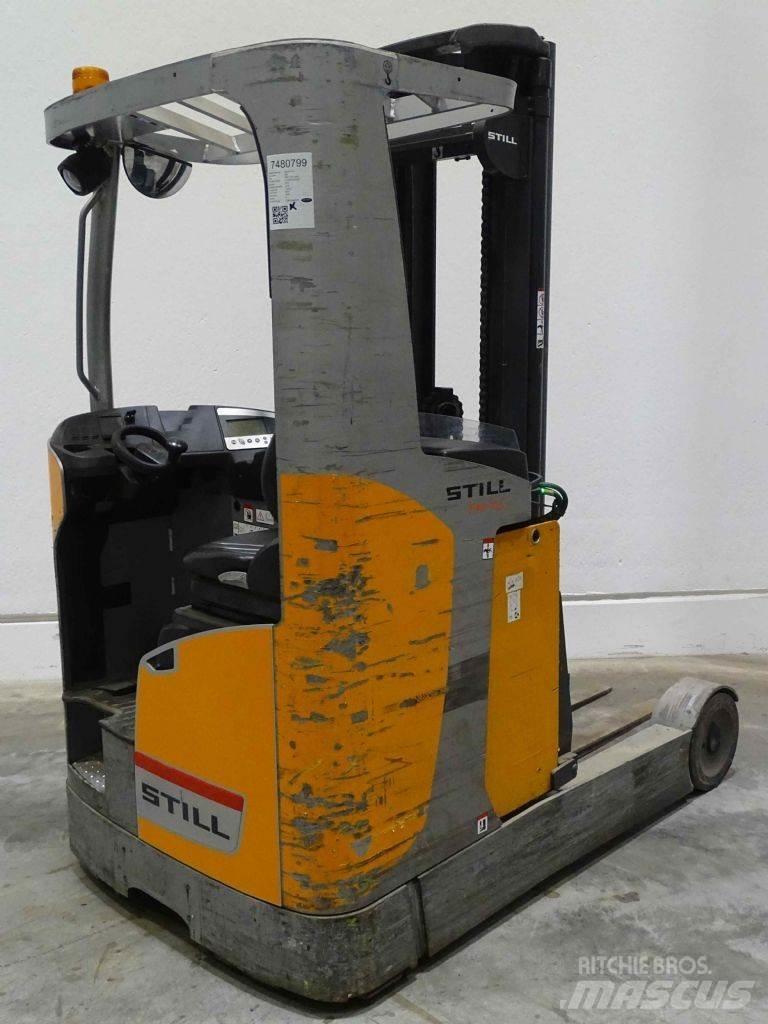 Still FM-X25 Reach trucks