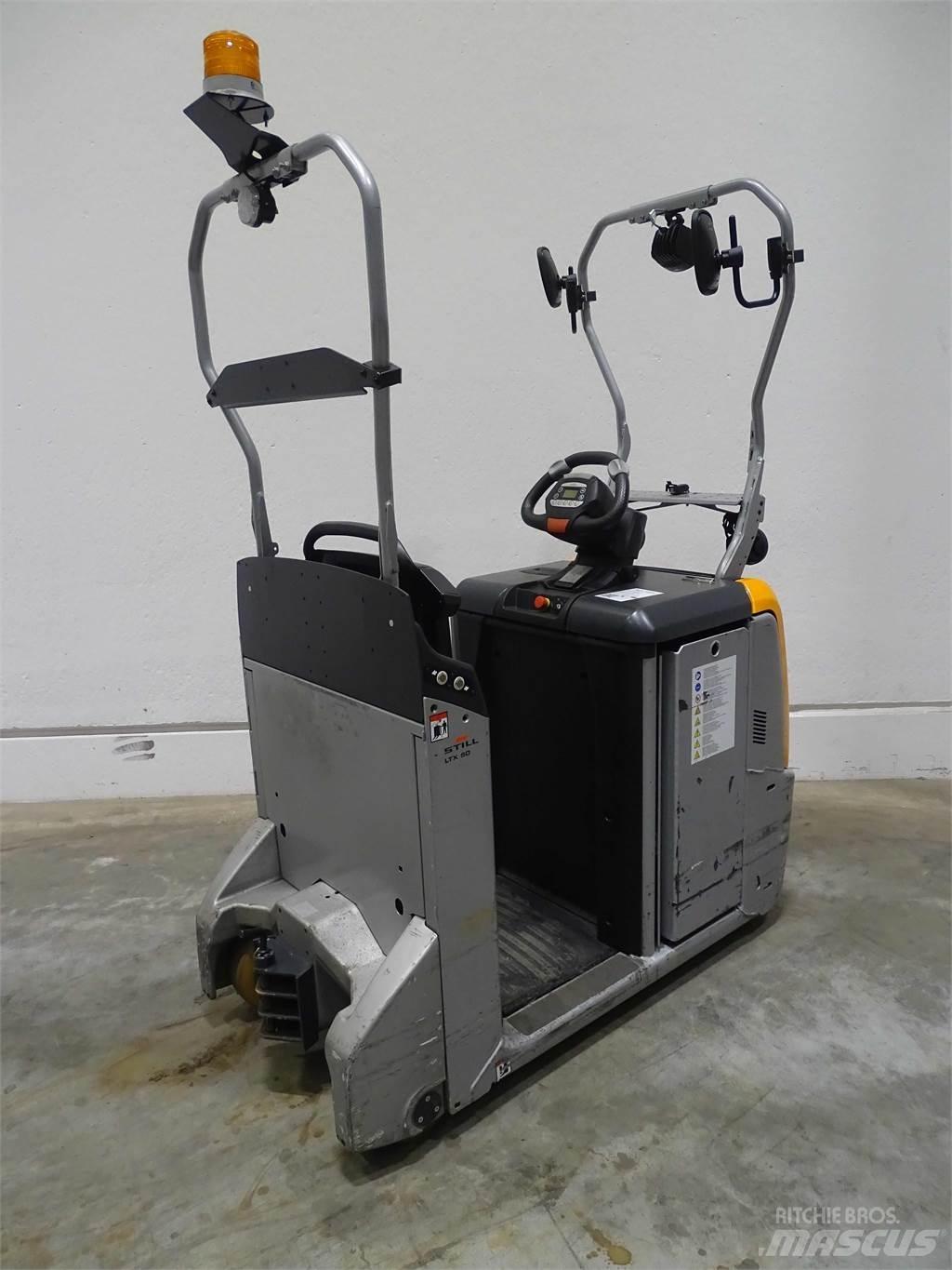 Still LTX50 Tow Trucks / Wreckers
