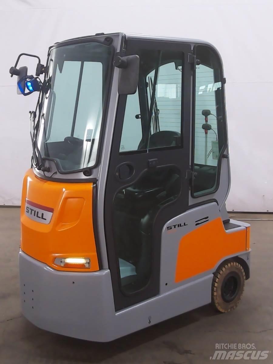 Still LTX70 Towing trucks