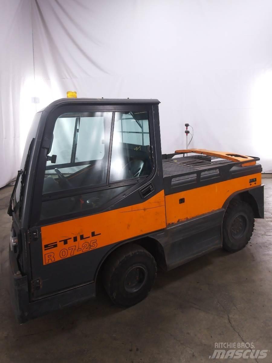 Still R07-25 Tow Trucks / Wreckers