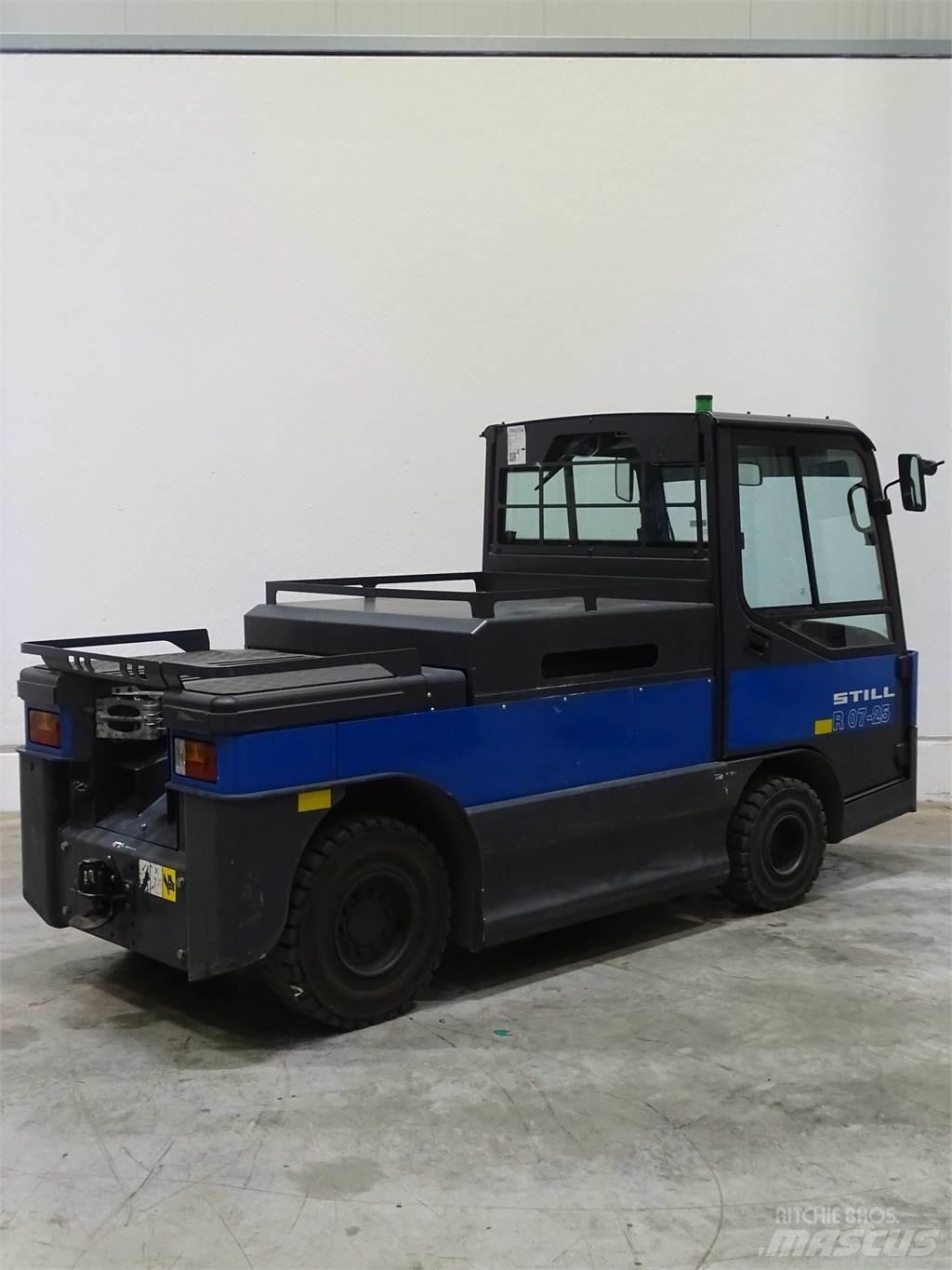 Still R07-25 Tow Trucks / Wreckers