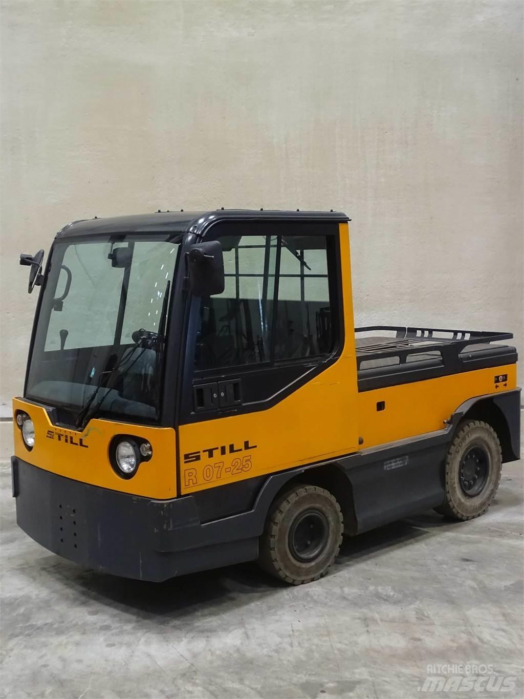 Still R07-25 Tow Trucks / Wreckers