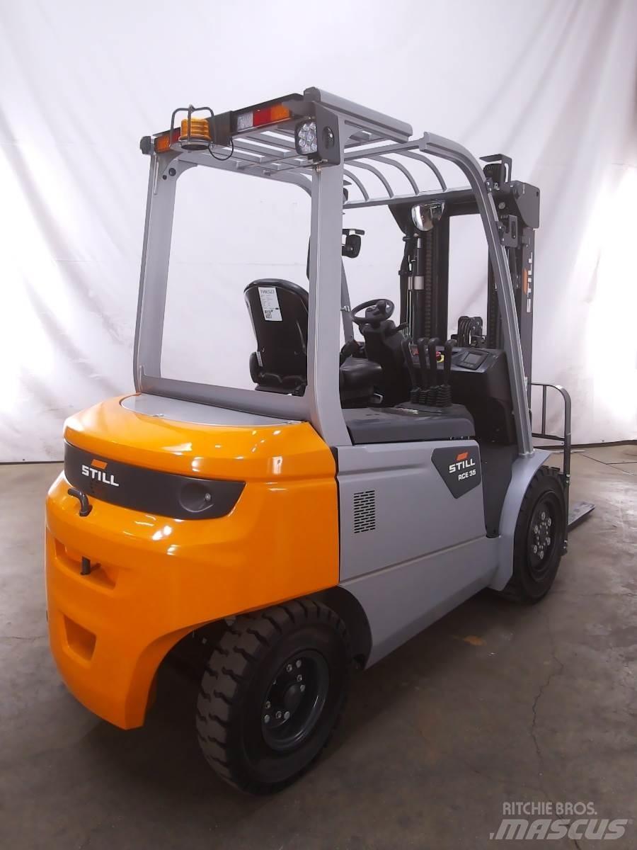 Still RCE35 Electric Forklifts