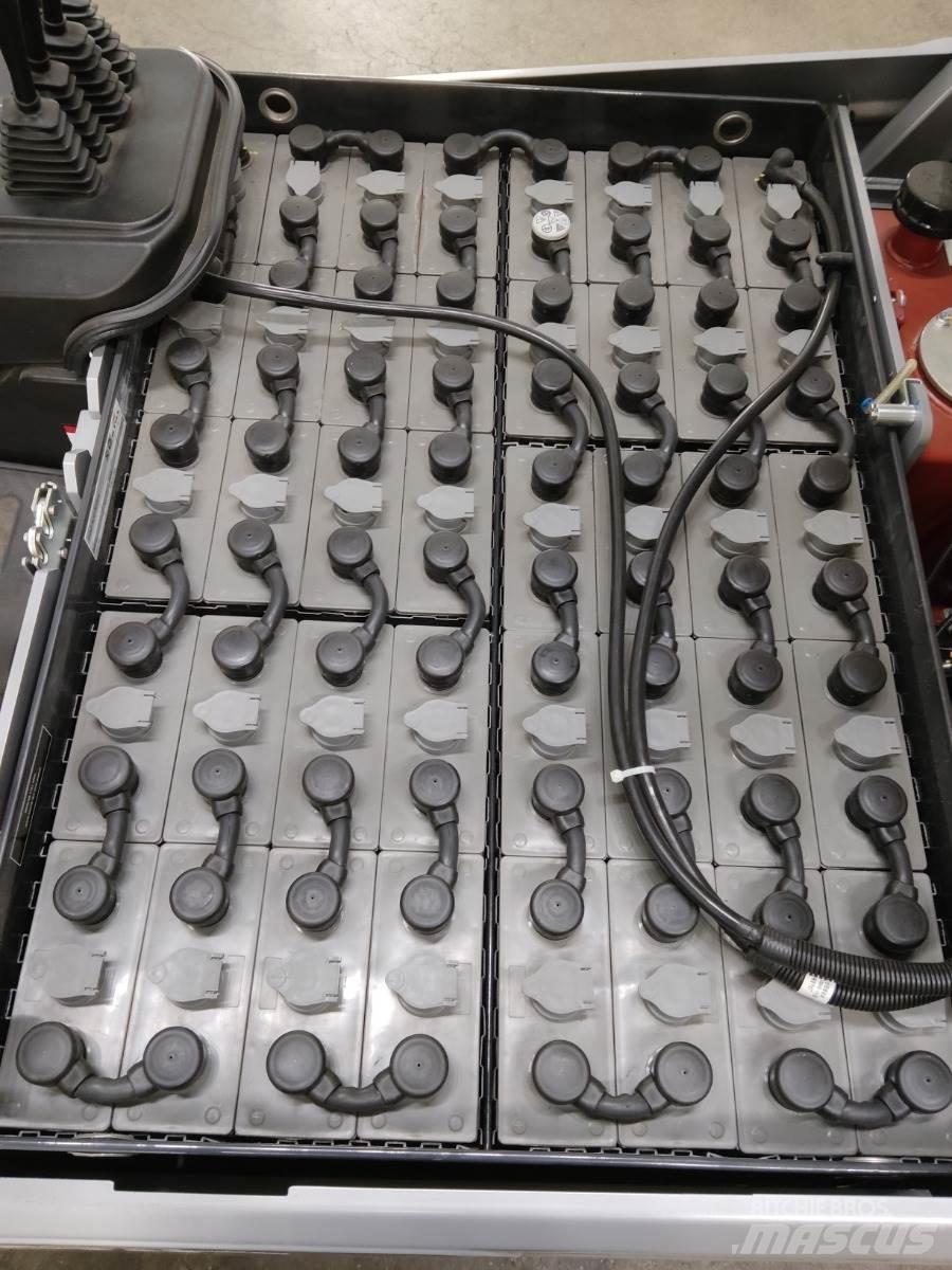 Still RCE35 Electric Forklifts