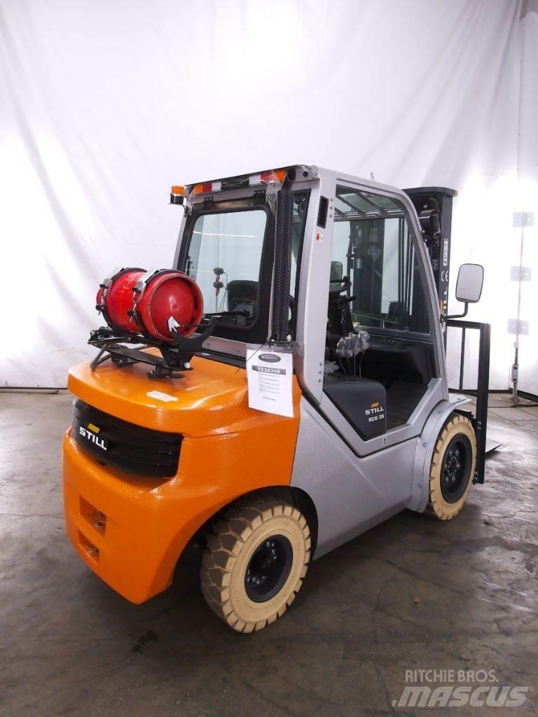 Still RCG35 LPG trucks