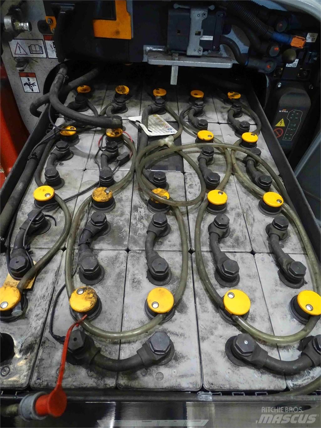 Still RX20-14C Electric Forklifts