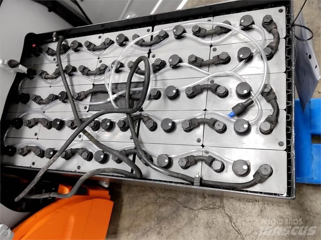 Still RX20-16 Electric Forklifts