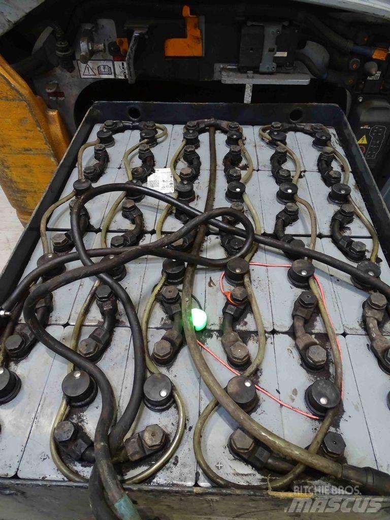 Still RX20-16 Electric Forklifts