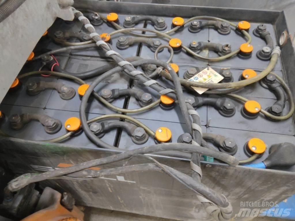 Still RX20-16 Electric Forklifts