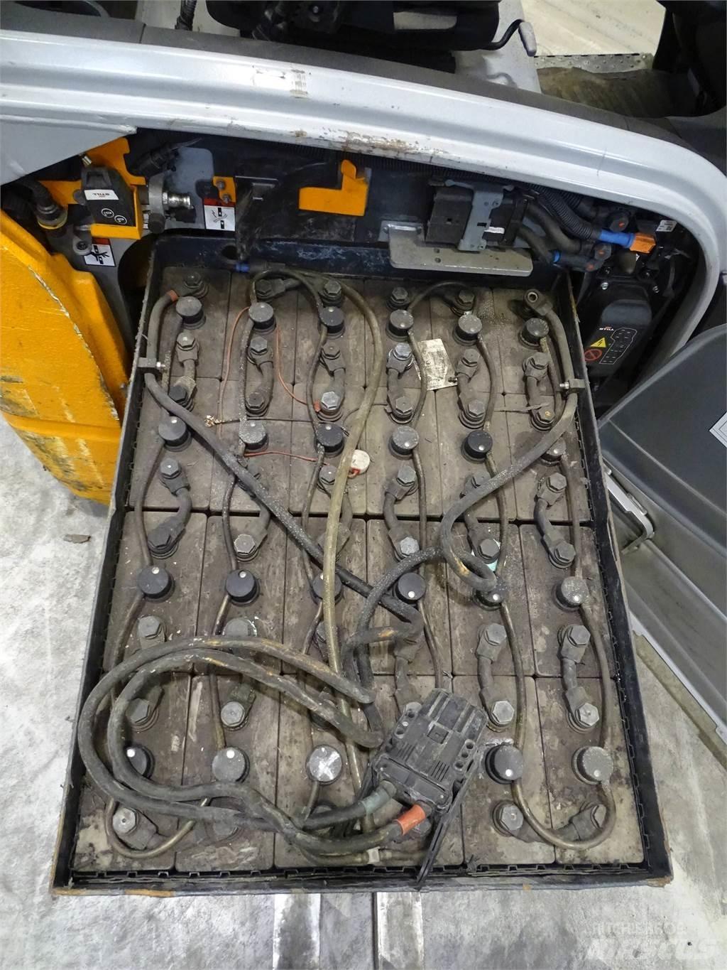 Still RX20-16 Electric Forklifts