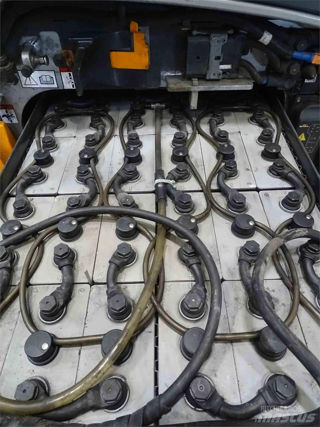 Still RX20-16 Electric Forklifts