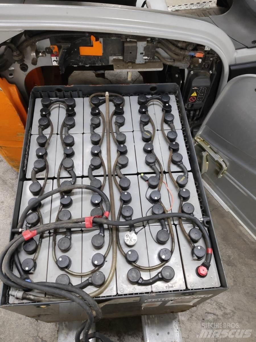 Still RX20-16 Electric Forklifts