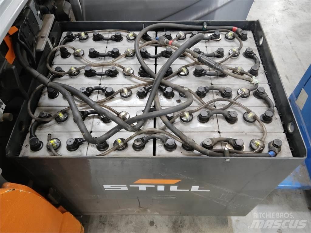 Still RX20-16 Electric Forklifts