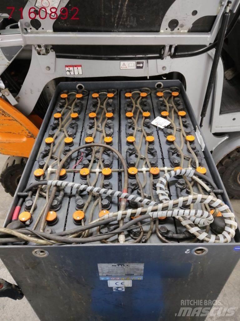 Still RX60-25 Electric Forklifts