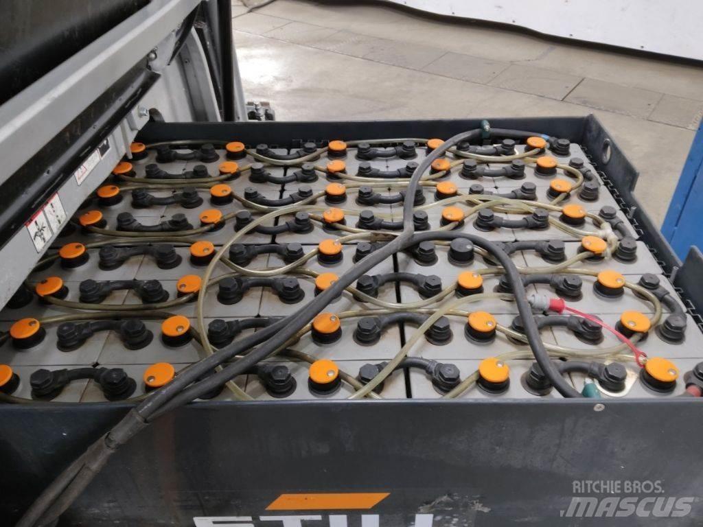 Still RX60-25 Electric Forklifts