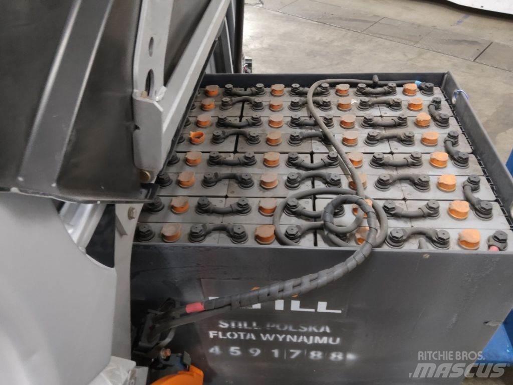 Still RX60-25 Electric Forklifts