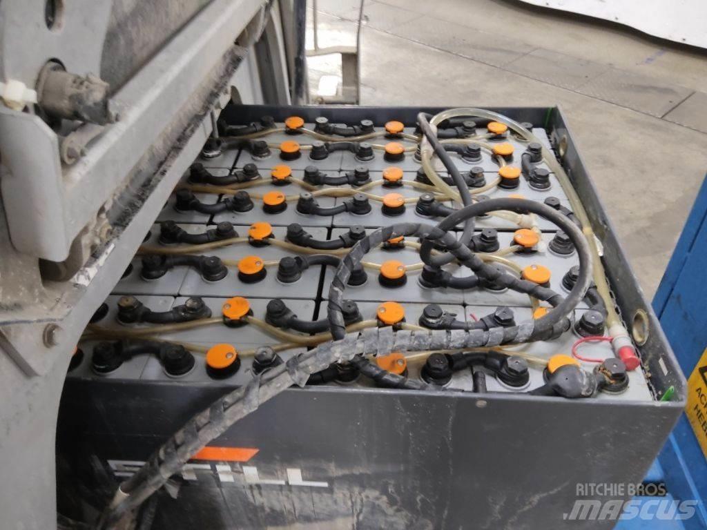 Still RX60-25 Electric Forklifts