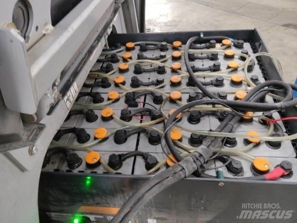 Still RX60-25 Electric Forklifts