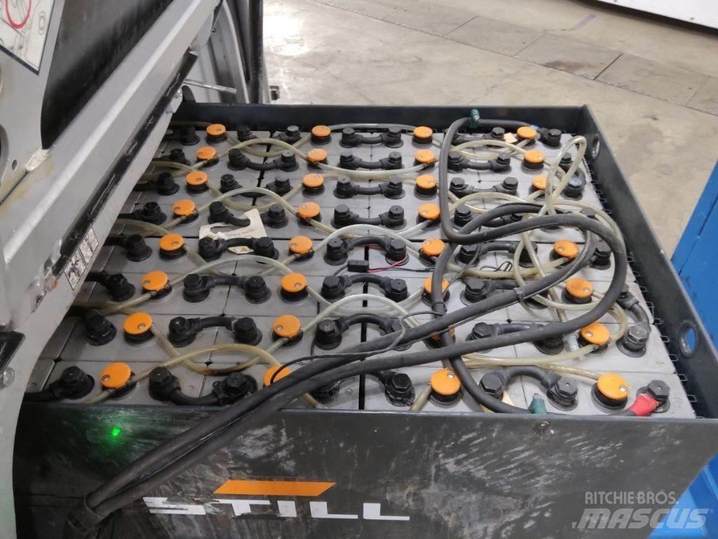 Still RX60-25 Electric Forklifts