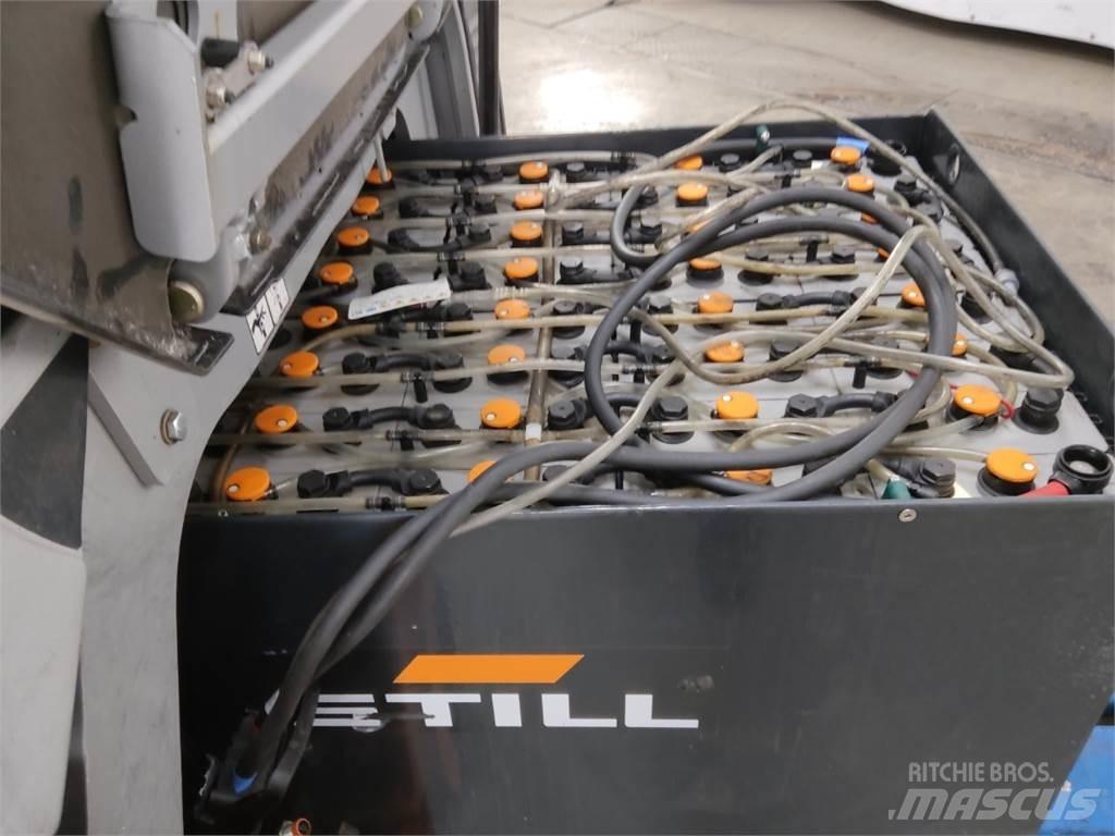Still RX60-25 Electric Forklifts