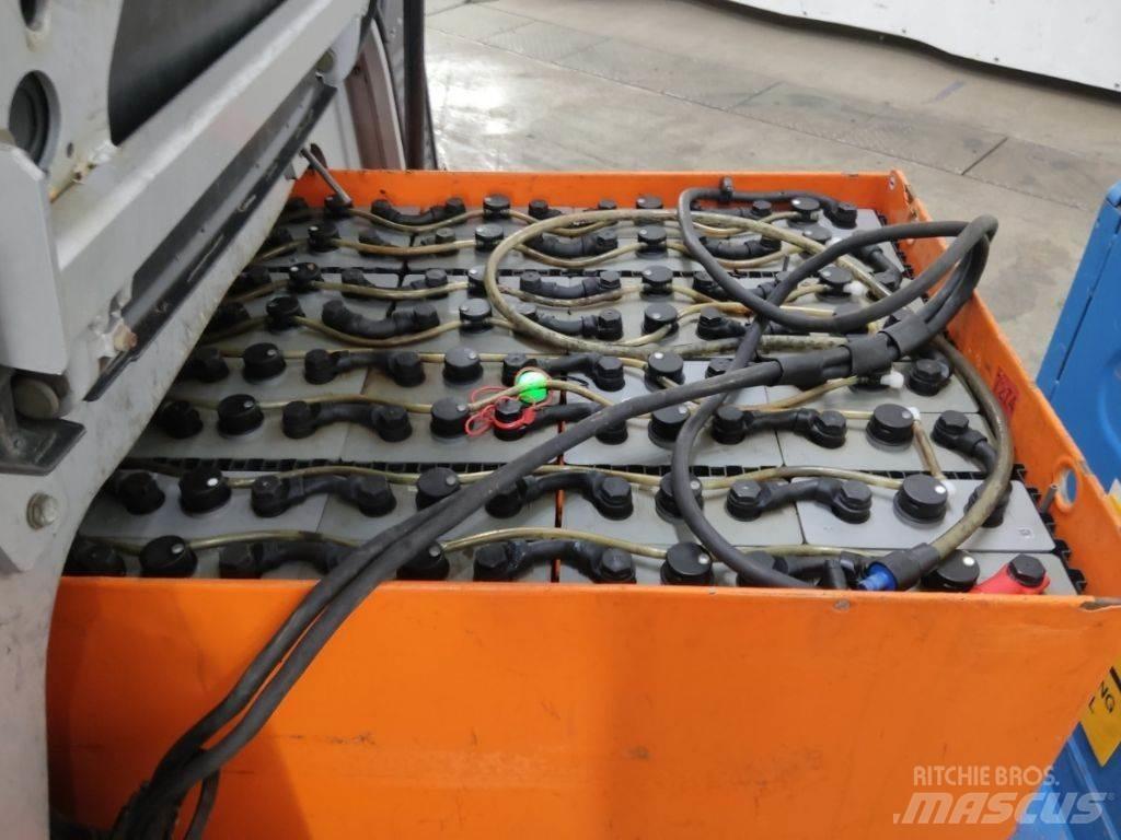 Still RX60-25 Electric Forklifts