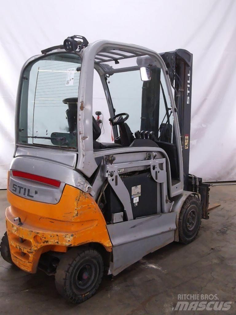 Still RX60-25 Electric Forklifts