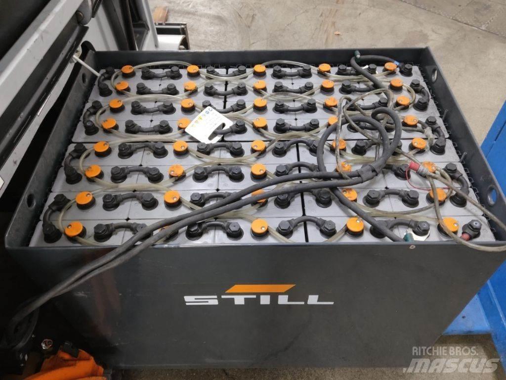 Still RX60-25 Electric Forklifts