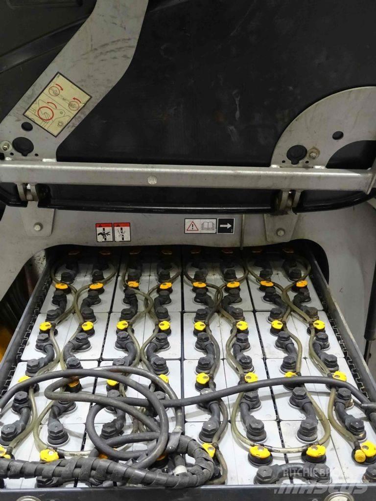 Still RX60-25 Electric Forklifts